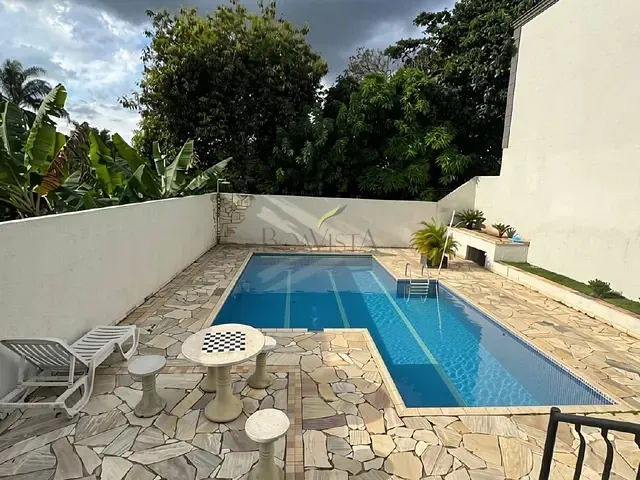Casa 2 quartos e 3 banheiros, à venda, no bairro Jardim das Cerejeiras em Atibaia