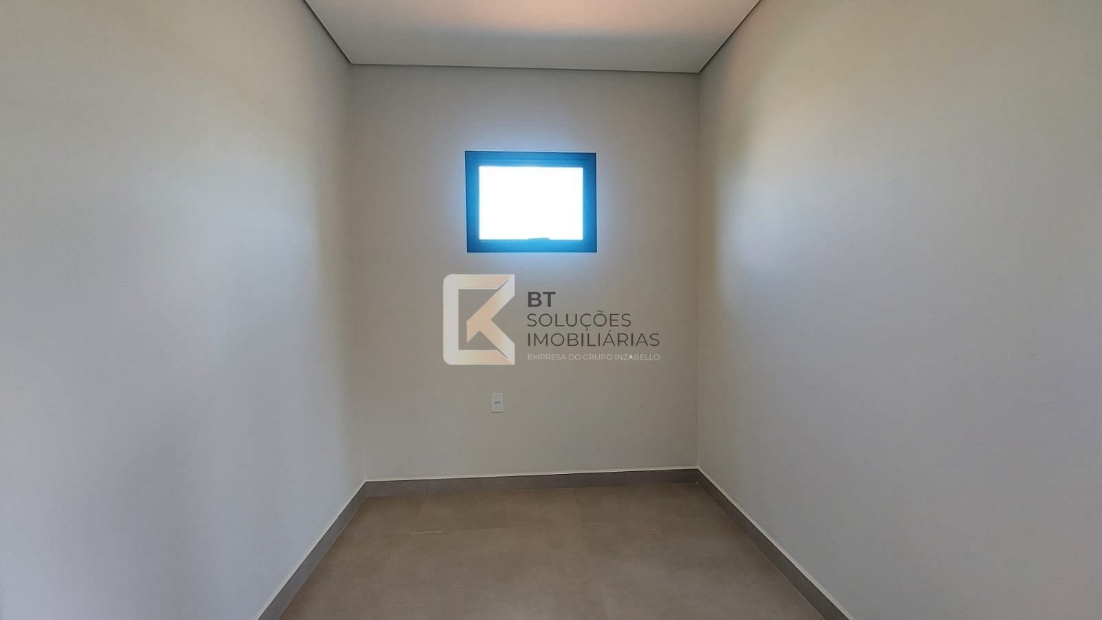 Casa, 3 quartos, 311 m² - Foto 34