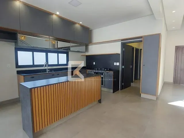 Casa com 360m² 3 quartos e 4 banheiros, à venda, no bairro Vila Inglesa em Indaiatuba
