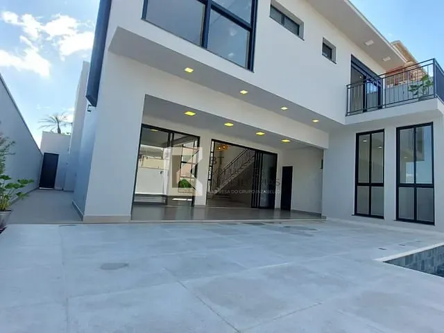 Casa com 360m² 3 quartos e 4 banheiros, à venda, no bairro Vila Inglesa em Indaiatuba
