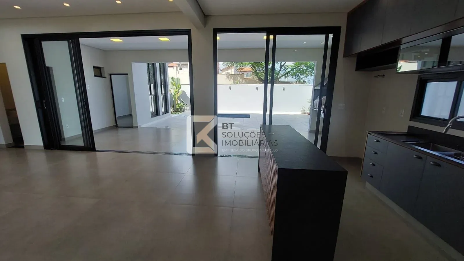 Casa, 3 quartos, 311 m² - Foto 11