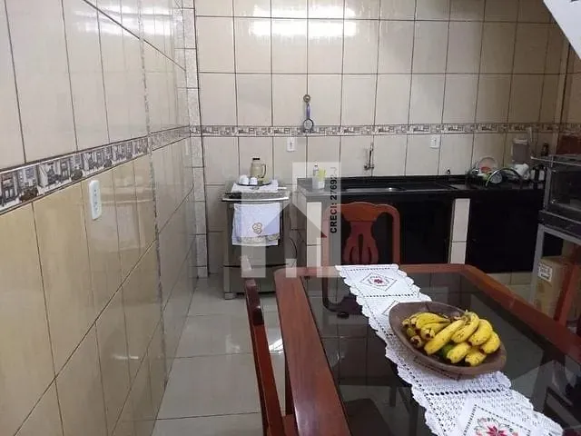 Casa com 125m² 3 quartos e 2 banheiros, à venda, no bairro Parque Almerinda Pereira Chaves em Jundiaí