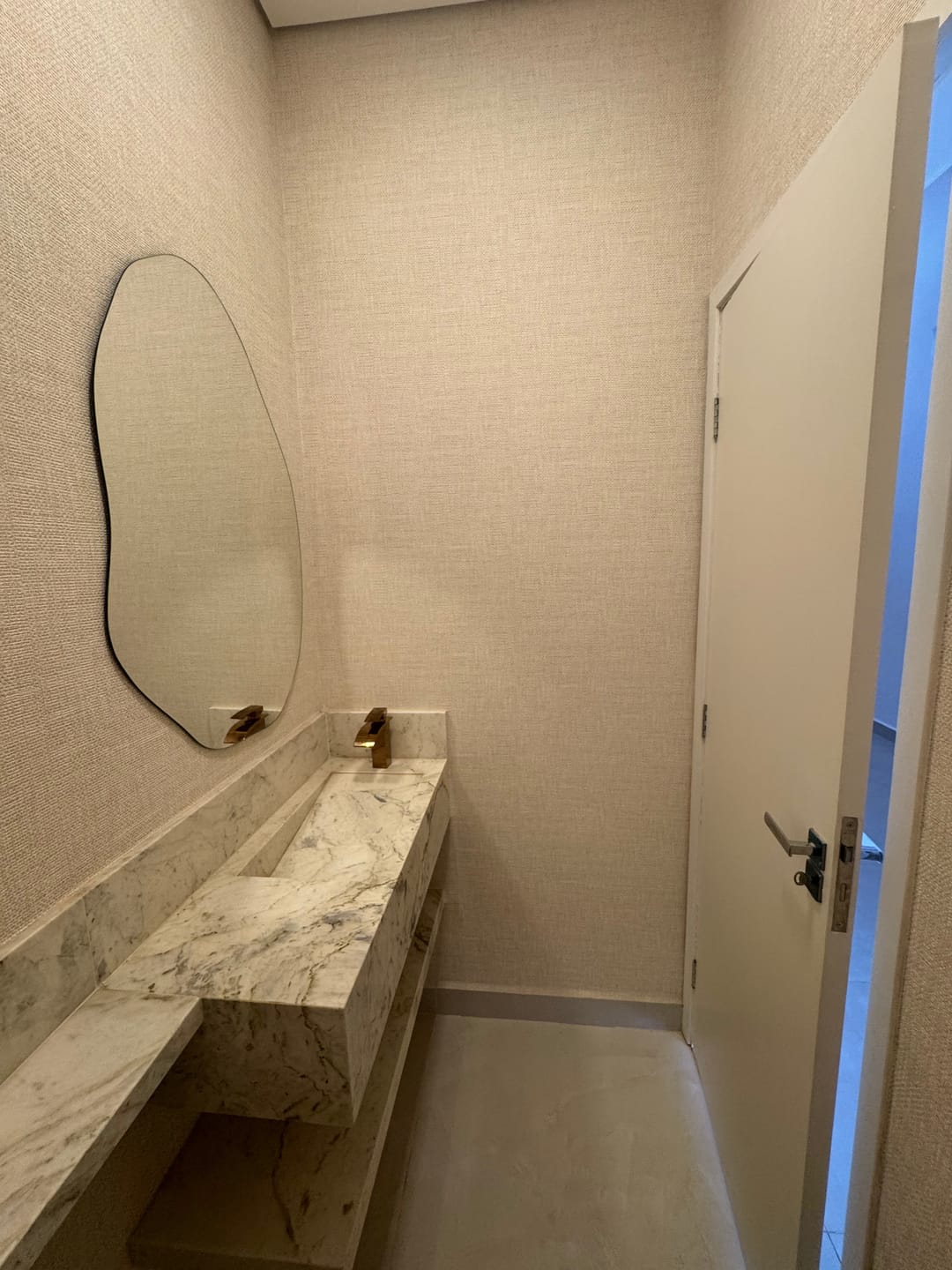 Casa à venda com 3 quartos, 139m² - Foto 12
