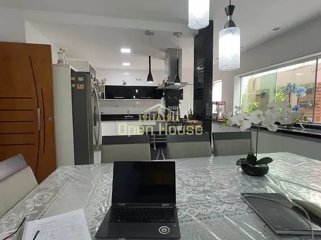 Casa 3 quartos e 5 banheiros, à venda, no bairro Jardim Belvedere em Volta Redonda