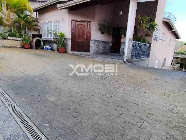 Casa 4 quartos e 3 banheiros, à venda, no bairro Nova Itatiba em Itatiba