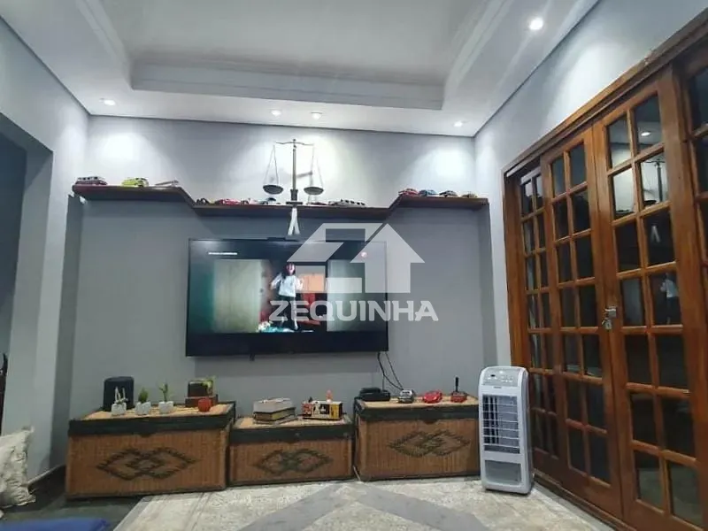 Casa, 3 quartos, 250 m² - Foto 9