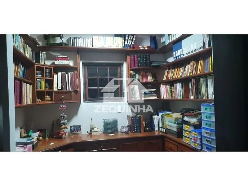 Casa, 3 quartos, 250 m² - Foto 8