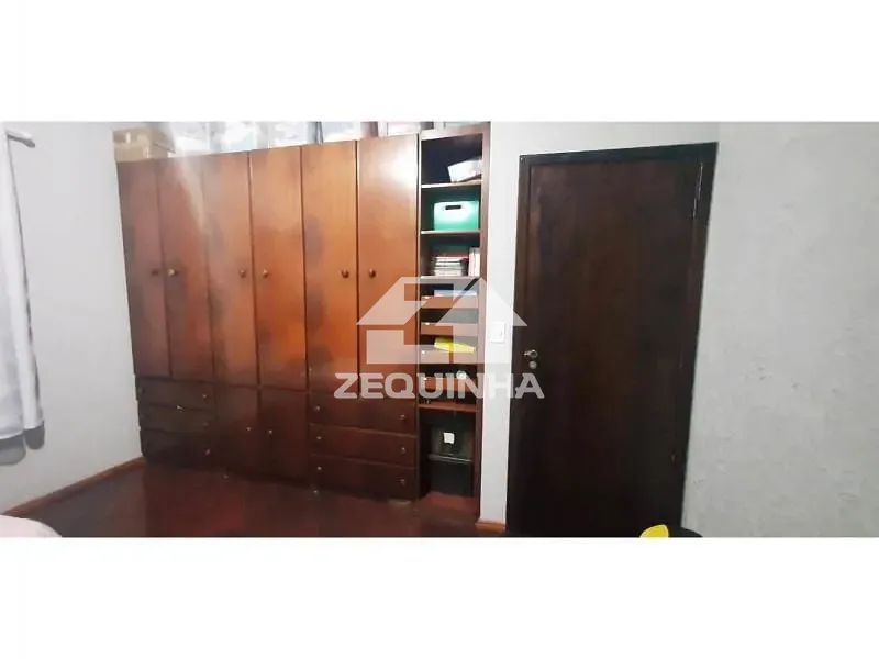 Casa, 3 quartos, 250 m² - Foto 14