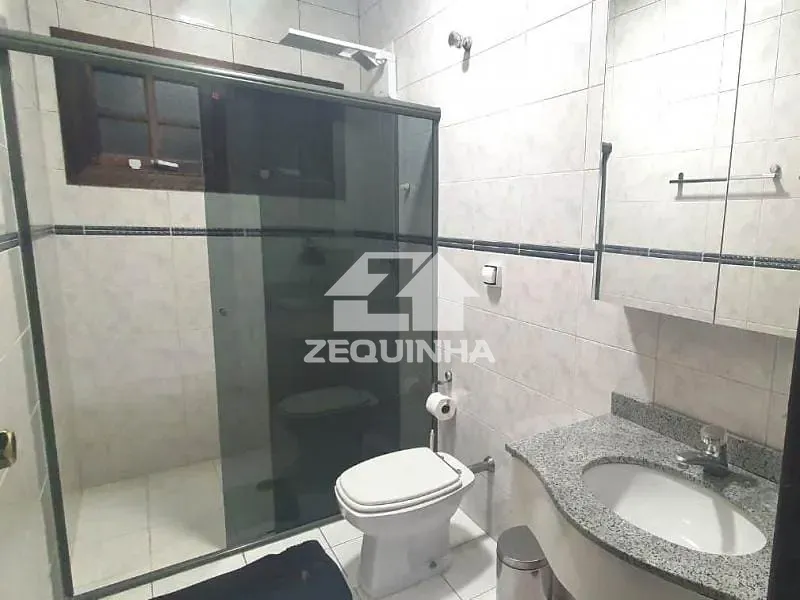 Casa, 3 quartos, 250 m² - Foto 17
