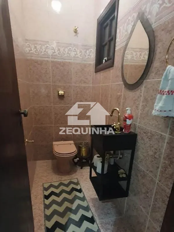 Casa, 3 quartos, 250 m² - Foto 16
