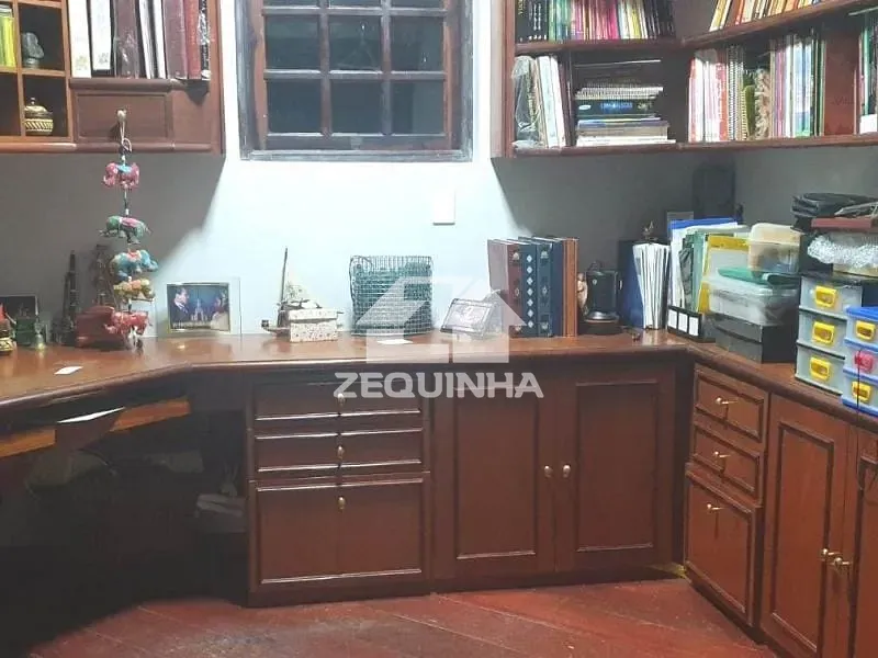 Casa, 3 quartos, 250 m² - Foto 10
