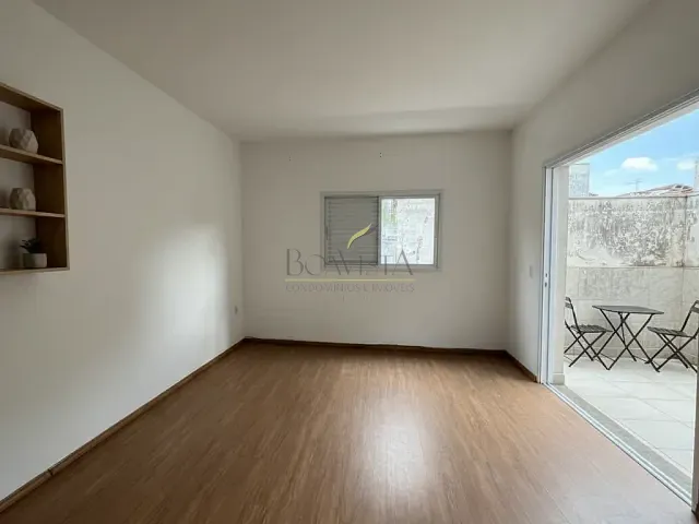Casa 2 quartos e 3 banheiros, para alugar, no bairro Jardim das Cerejeiras em Atibaia