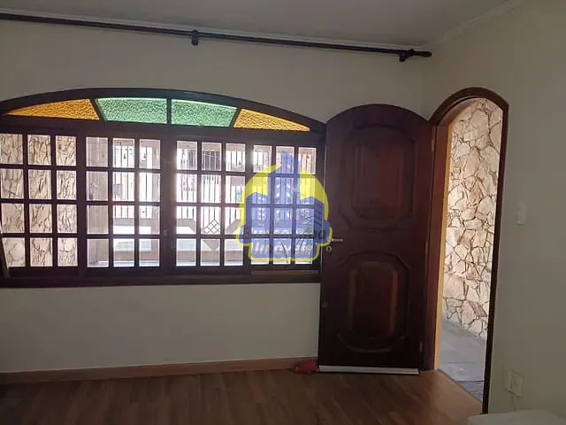 Casa com 175m² 3 quartos e 1 banheiro, à venda, no bairro Pestana em Osasco