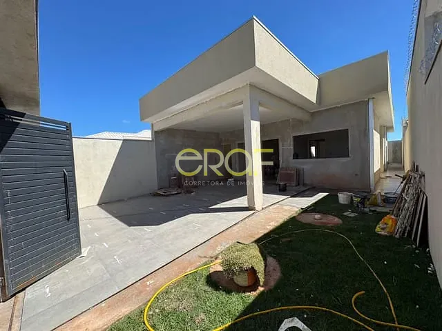 Casa com 216m² 3 quartos e 2 banheiros, à venda, no bairro Setor de Chácaras Sul em Formosa