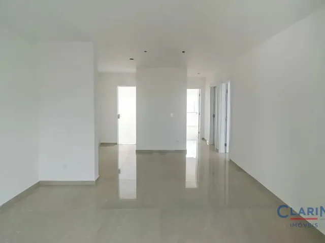 Casa 3 quartos e 3 banheiros, à venda, no bairro ITAQUI em Campo Largo