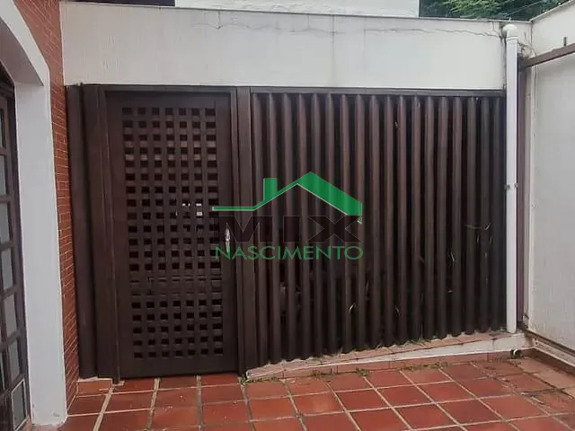 Casa com 300m² 2 quartos e 2 banheiros, à venda, no bairro Taboão em São Bernardo do Campo