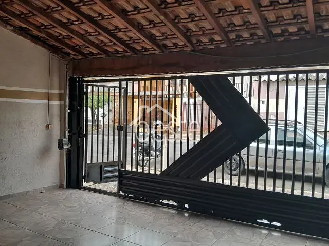 Casa com 125m² 3 quartos e 2 banheiros, para alugar, no bairro Jardim das Laranjeiras em Santa Bárbara D'Oeste