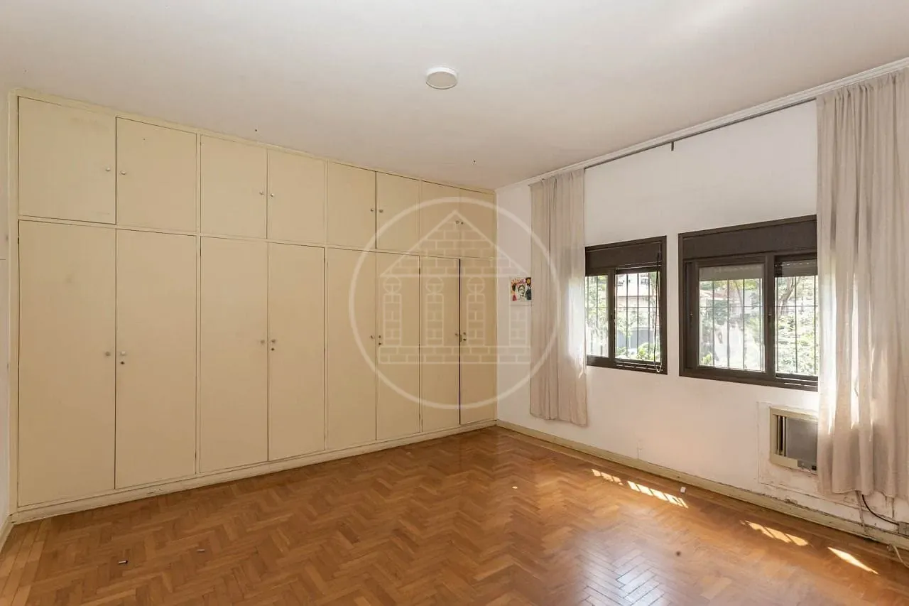 Casa, 2 quartos, 237 m² - Foto 29