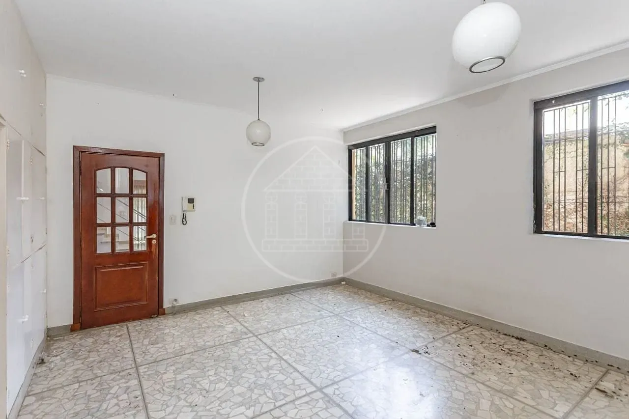 Casa, 2 quartos, 237 m² - Foto 4