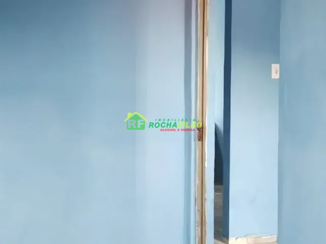 Casa com 76m² 2 quartos e 1 banheiro, à venda ou para alugar, no bairro Redenção em Teresina