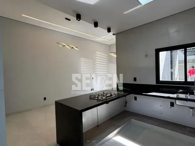 Casa com 180m² 3 quartos e 2 banheiros, à venda, no bairro Jardim Solange em Bauru