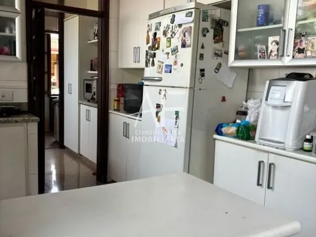 Casa com 800m², à venda, no bairro Nossa Senhora do Perpétuo Socorro em Pindamonhangaba