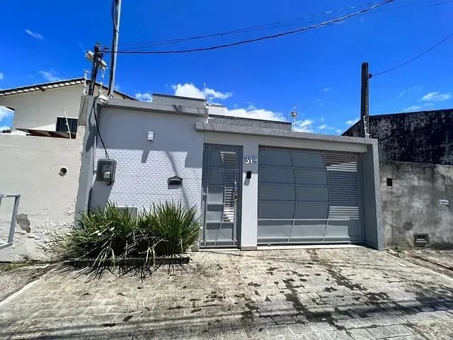 Casa com 100m² 2 quartos e 2 banheiros, à venda, no bairro Parque Imperial em Campos dos Goytacazes
