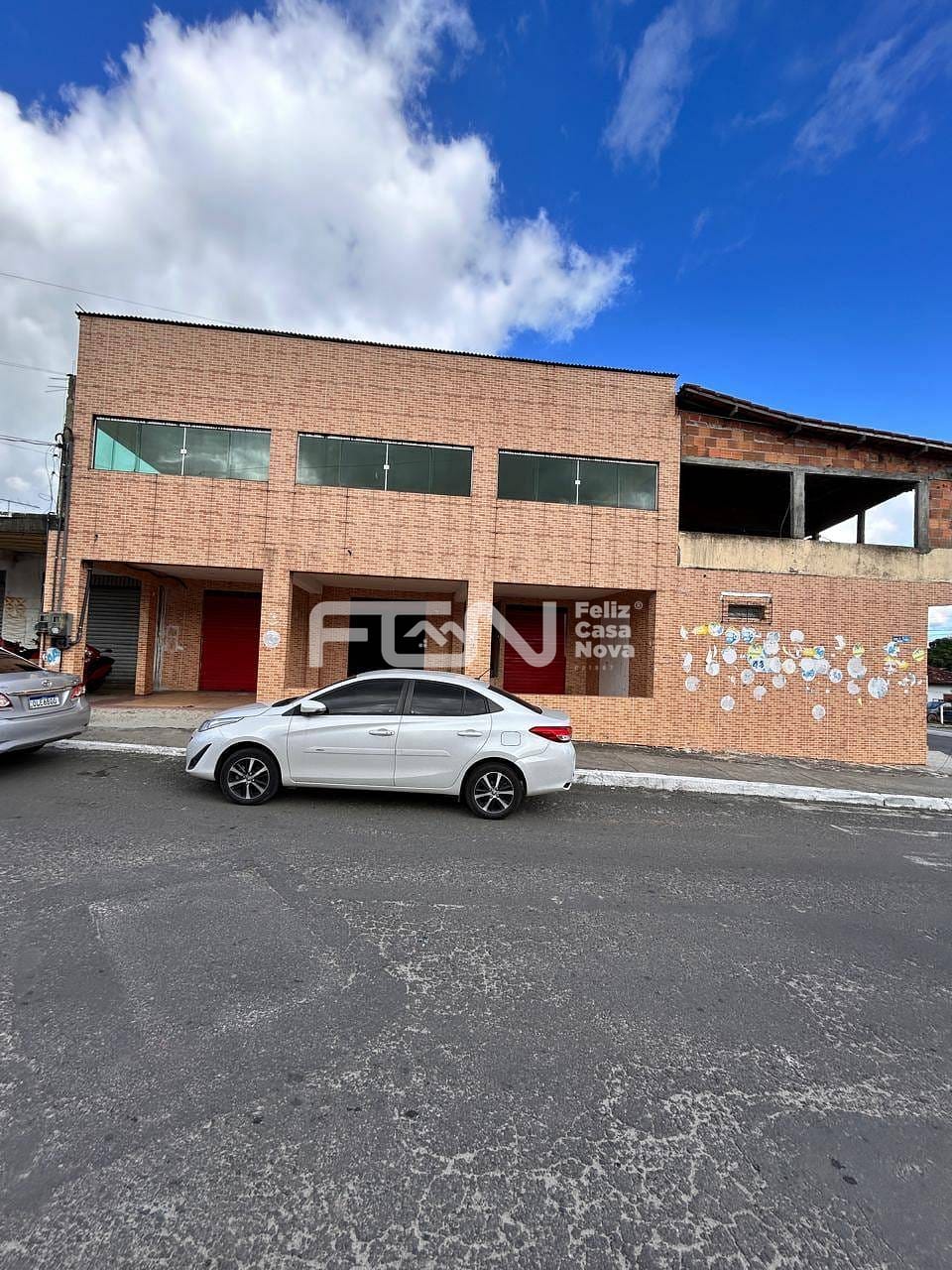 Casa à venda com 3 quartos, 10m² - Foto 4