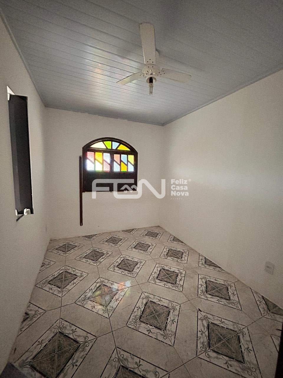 Casa à venda com 3 quartos, 10m² - Foto 15