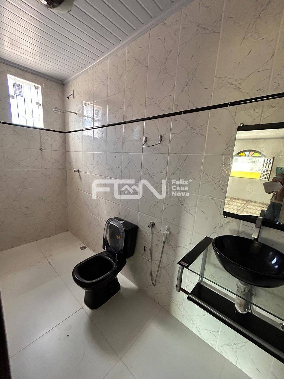 Casa à venda com 3 quartos, 10m² - Foto 16