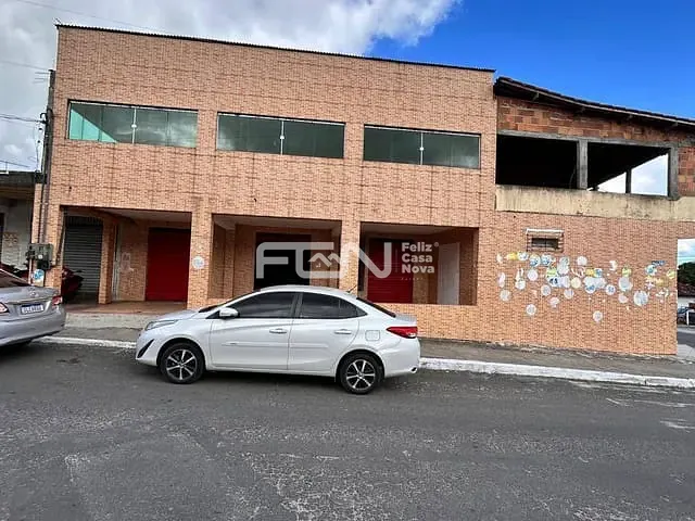 Casa 3 quartos e 2 banheiros, à venda, no bairro Parque das Mangabas em Camaçari