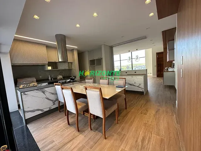 Casa com 600m² 4 quartos e 6 banheiros, à venda, no bairro Condomínio Residencial Colinas do Paratehy em São José dos Campos