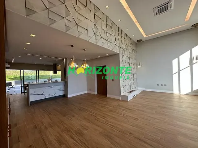 Casa com 600m² 4 quartos e 6 banheiros, à venda, no bairro Condomínio Residencial Colinas do Paratehy em São José dos Campos