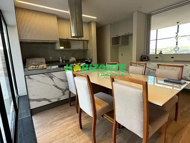 Casa com 600m² 4 quartos e 6 banheiros, à venda, no bairro Condomínio Residencial Colinas do Paratehy em São José dos Campos