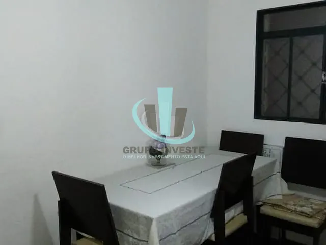 Casa com 2826m² 3 quartos e 2 banheiros, à venda, no bairro VILA VELOSA em ARARAQUARA