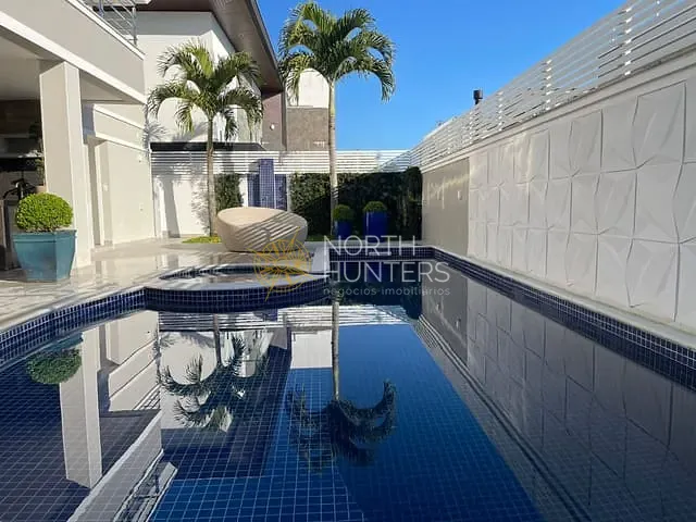 Casa com 450m² 5 quartos e 7 banheiros, à venda, no bairro Jurerê em Florianópolis