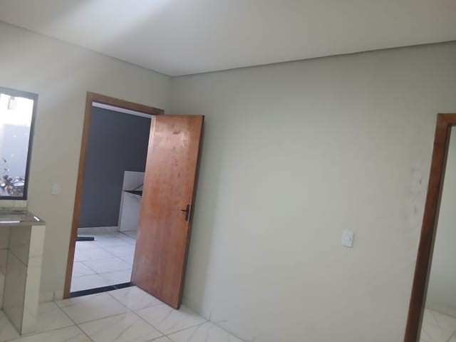 Casa com 330m² 2 quartos e 1 banheiro, à venda, no bairro Jardim Caribe em Sinop