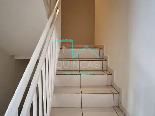 Casa com 200m² 3 quartos e 2 banheiros, à venda, no bairro Medeiros em Jundiaí