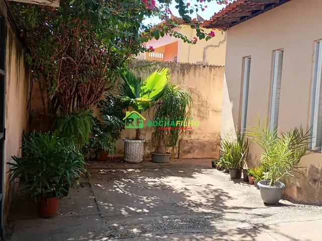 Casa com 273m² 3 quartos e 4 banheiros, à venda, no bairro São Pedro em Teresina