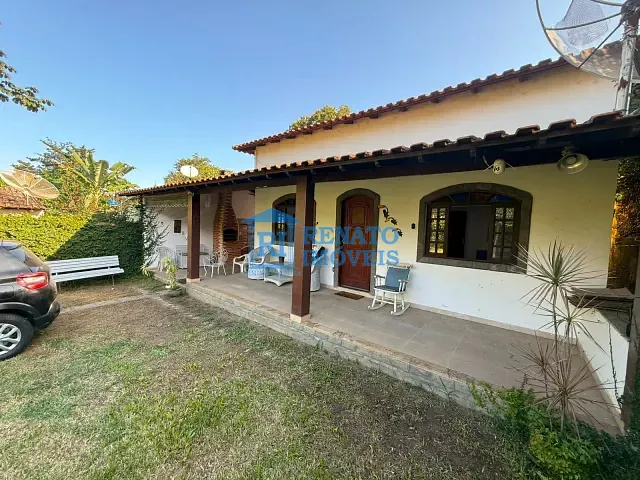 Casa 3 quartos e 2 banheiros, para alugar, no bairro Bananal (Ponta Negra) em Maricá