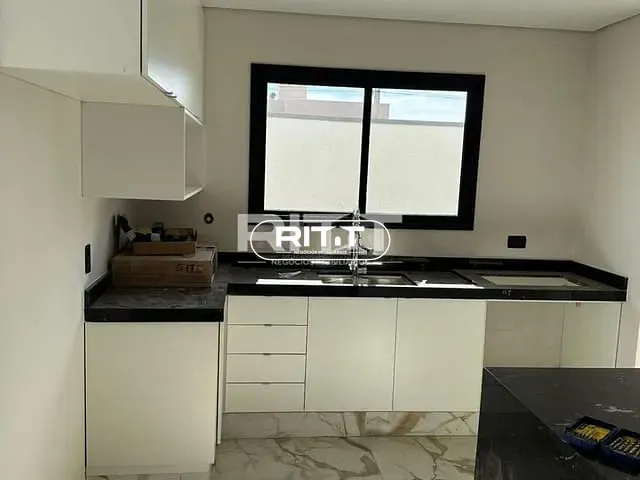 Casa com 200m² 3 quartos e 2 banheiros, à venda, no bairro Vila Monte Alegre em Paulínia