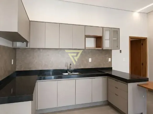 Casa com 200m² 3 quartos e 1 banheiro, à venda, no bairro Bonfim Paulista em Ribeirão Preto