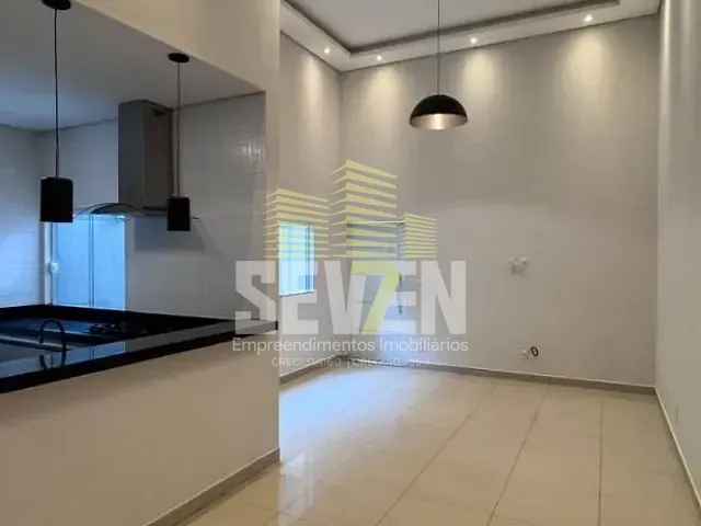 Casa com 180m² 3 quartos e 2 banheiros, à venda, no bairro Jardim Solange em Bauru