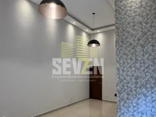 Casa com 180m² 3 quartos e 2 banheiros, à venda, no bairro Jardim Solange em Bauru