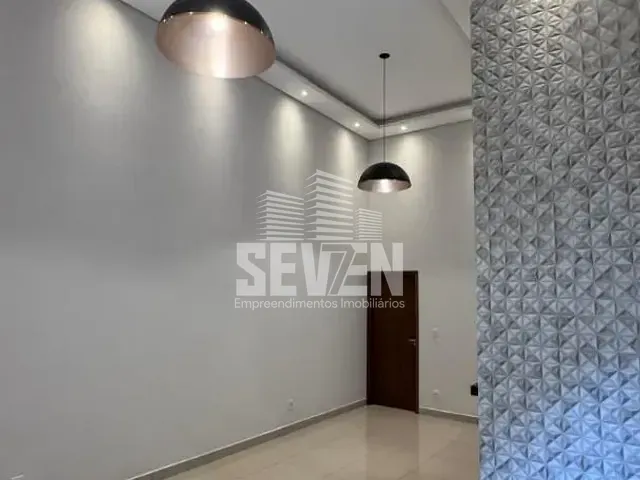 Casa com 180m² 3 quartos e 2 banheiros, à venda, no bairro Jardim Solange em Bauru