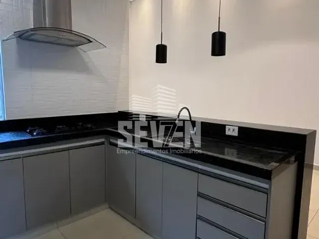 Casa com 180m² 3 quartos e 2 banheiros, à venda, no bairro Jardim Solange em Bauru