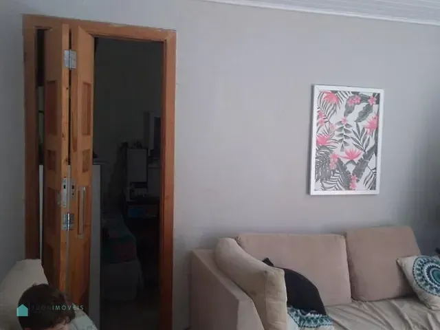 Casa com 193m² 2 quartos e 1 banheiro, à venda, no bairro Vila Cavaton em São Paulo