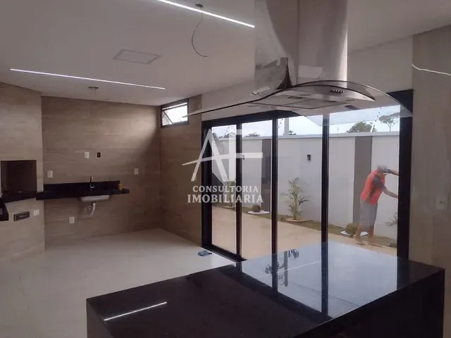 Casa com 253m² 3 quartos e 3 banheiros, à venda, no bairro Guedes em Tremembé
