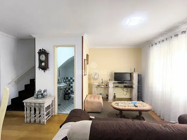 Casa com 1112m² 3 quartos e 3 banheiros, à venda, no bairro Panorama em Teresópolis