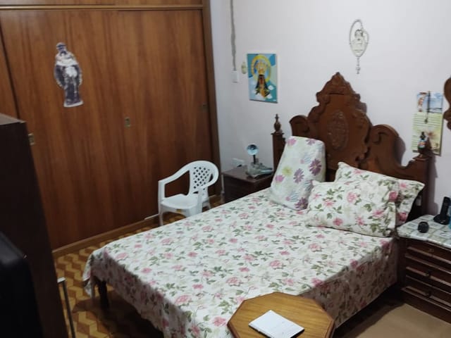 Casa com 196m² 3 quartos e 4 banheiros, à venda, no bairro Centro em Aparecida